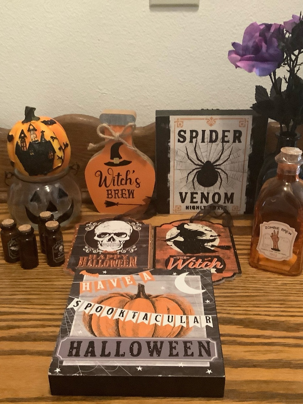Halloween decor